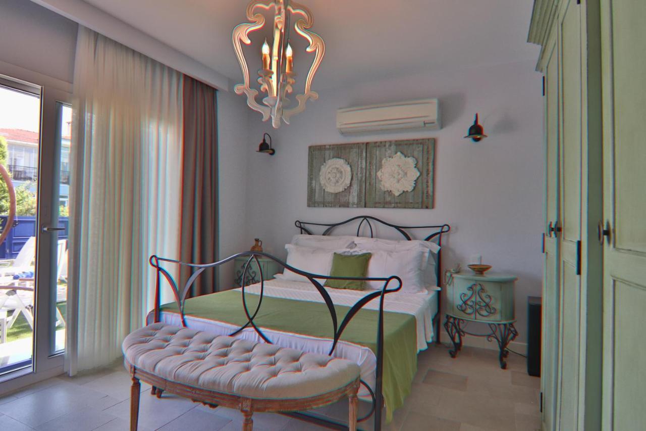 Alacaat Otel Alacati Exterior foto