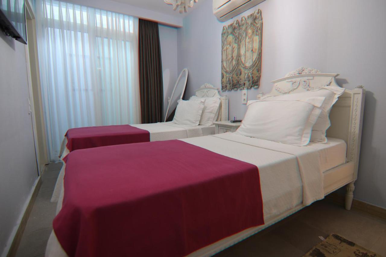 Alacaat Otel Alacati Exterior foto